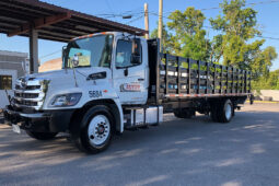 Autow 26' Stakebed