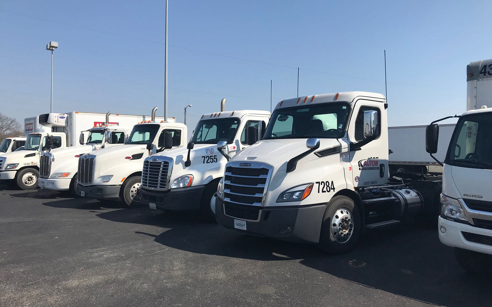 Autow Trucks Variety of Trucks